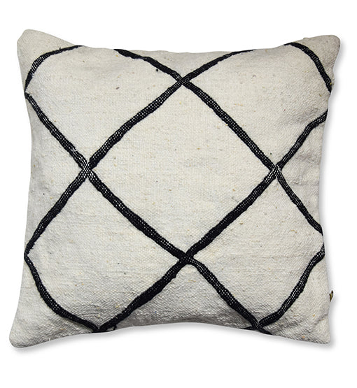 Anzal's Pillow - Black/White
